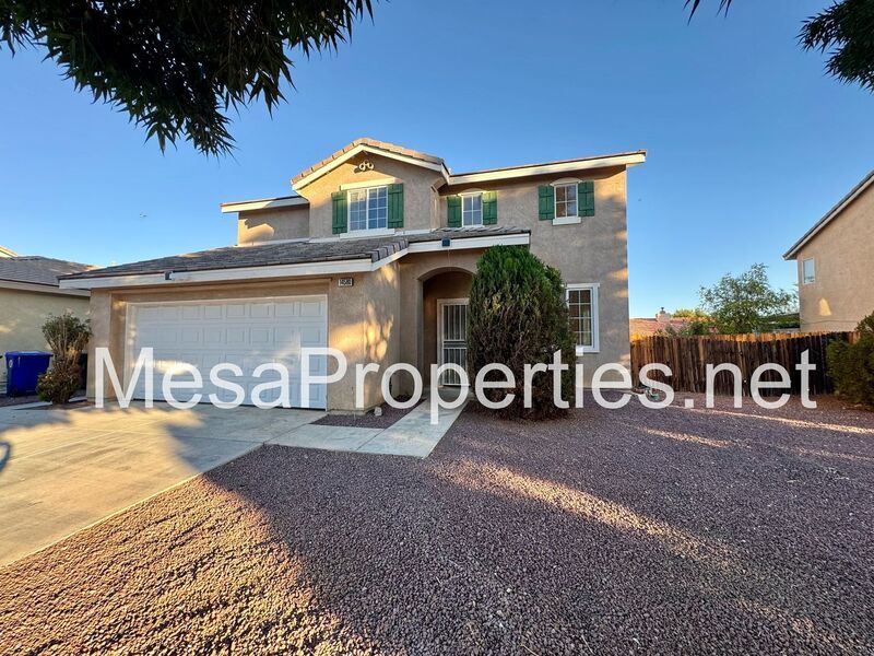 Spacious 4-Bedroom, 3-Bathroom Home in Victorville! property image