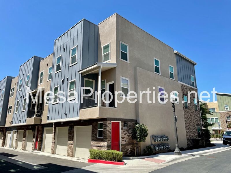 Spacious 1 Bedroom Condo at Arrow Station! property image