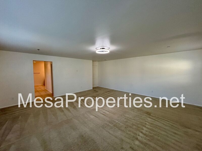 Large 4 Bedroom/3 Bath Home with 3 Car Garage in Fontana! property image