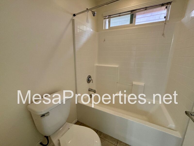 Large 4 Bedroom/3 Bath Home with 3 Car Garage in Fontana! property image