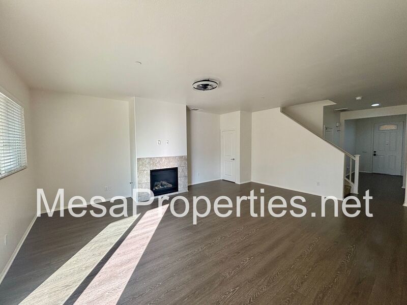 Large 4 Bedroom/3 Bath Home with 3 Car Garage in Fontana! property image