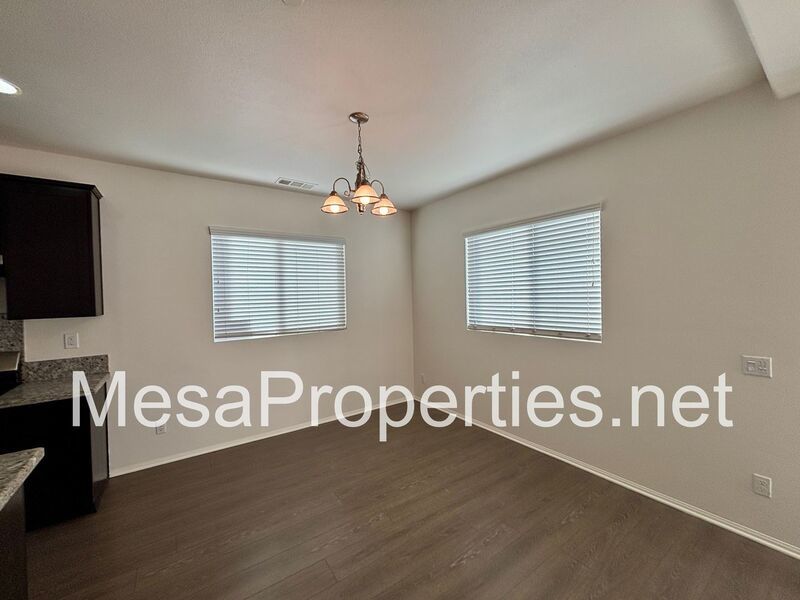 Large 4 Bedroom/3 Bath Home with 3 Car Garage in Fontana! property image