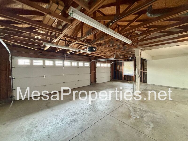 Beautiful 4 Bed / 3 Bath Home Near UCR & Canyon Crest Town Center property image