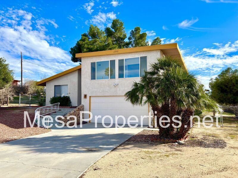 3 Bedroom 2 Bath Home in Apple Valley property image