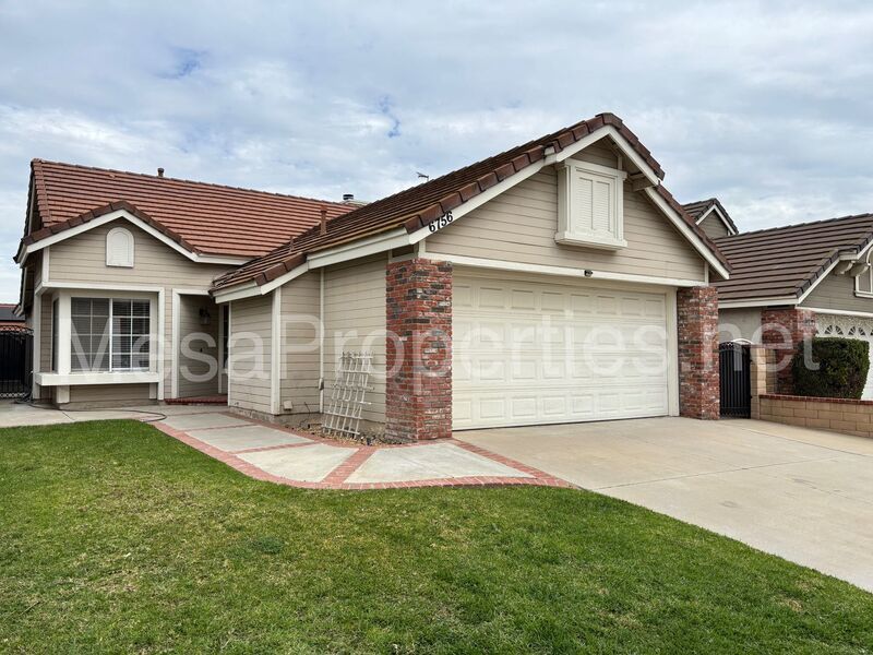 Charming 3 bed 2 bath home in Chino Hills property image