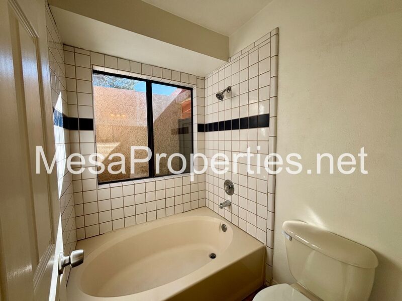 MUST SEE! 3 Bed 2 Bath Home in Hesperia + Bonus Room property image