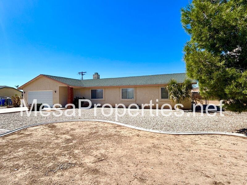 Nice 3 Bedroom 2 Bathroom Home in Apple Valley property image