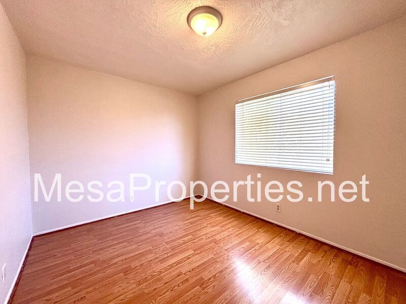 Nice 3 Bedroom 2 Bathroom Home in Apple Valley property image