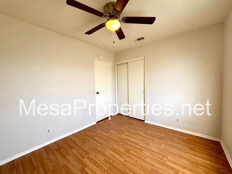 Nice 3 Bedroom 2 Bathroom Home in Apple Valley property image