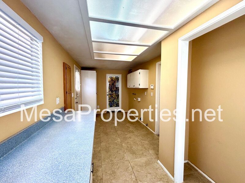 Nice 3 Bedroom 2 Bathroom Home in Apple Valley property image