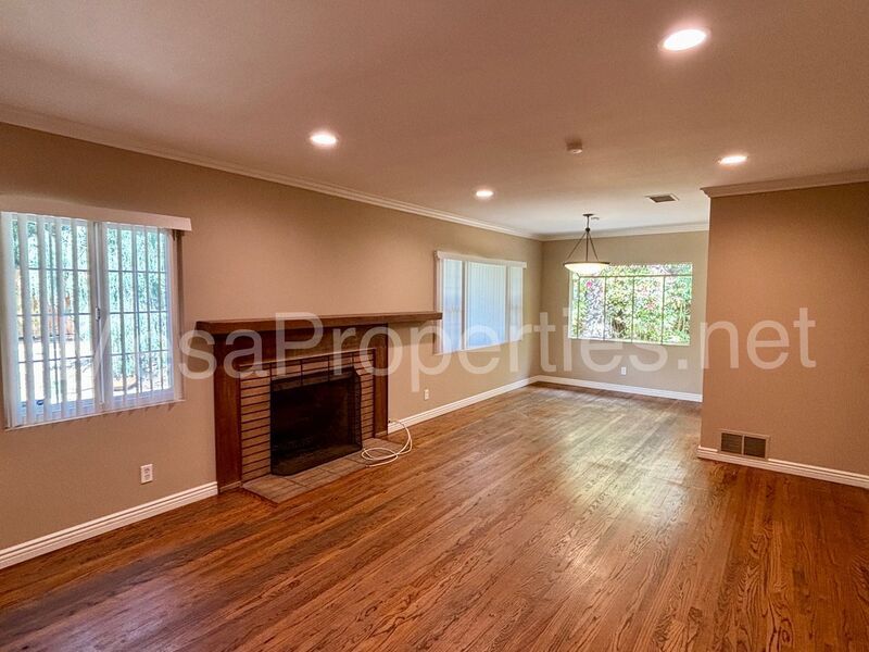 Beautifully Crafter 3 Bedroom Claremont Home property image