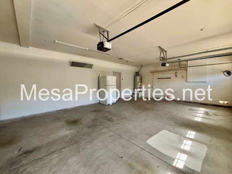 Beautiful 3 bed/3 ba home located in Fontana! property image