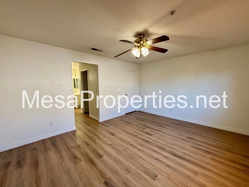 Beautiful 3 bed/3 ba home located in Fontana! property image