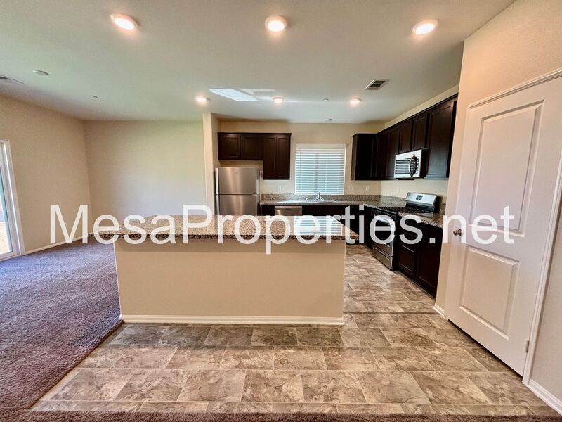 Newly Built 4 Bed 2 Bath Home in Victorville! property image