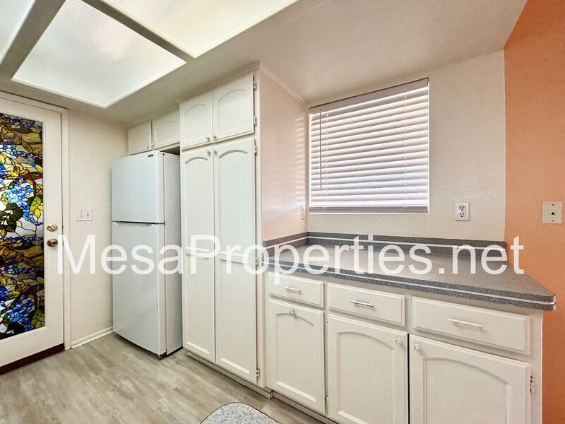 Nice 3 Bedroom 2 Bathroom Home in Apple Valley property image