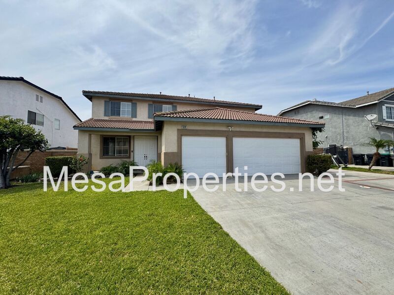 Immaculate 5 Bedroom Retreat in Corona! property image