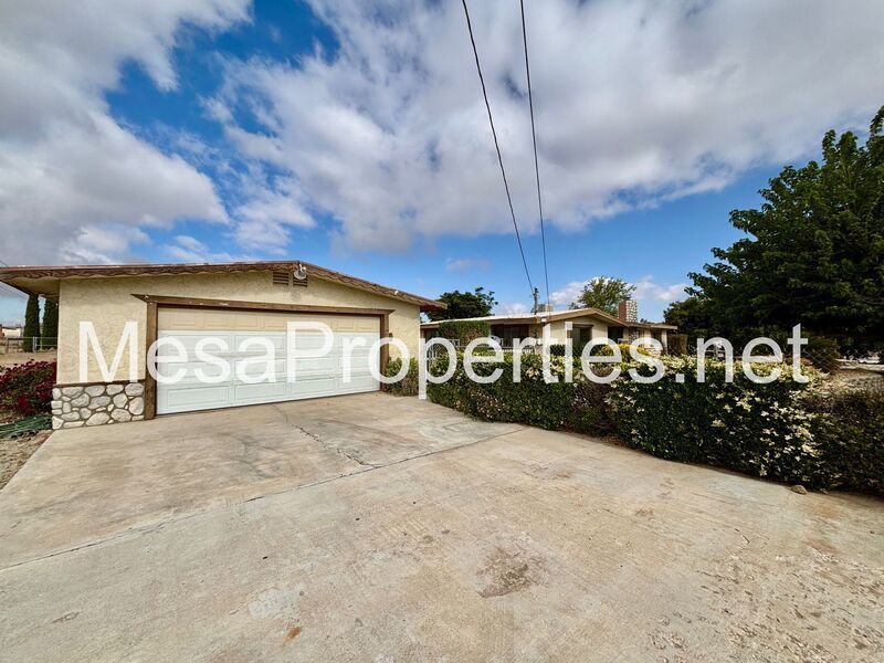 3-Bedroom, 1-Bathroom Home in Hesperia! property image