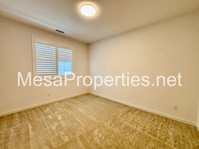 Newly Built 5BR Luxury Home in Aurora Park Gated Community in Fontana! property image