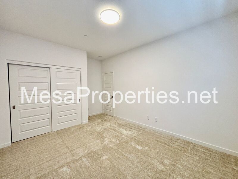 Newly Built 5BR Luxury Home in Aurora Park Gated Community in Fontana! property image