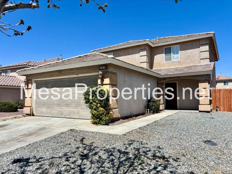 4 Bedroom 2 Bathroom Home in Victorville! property image