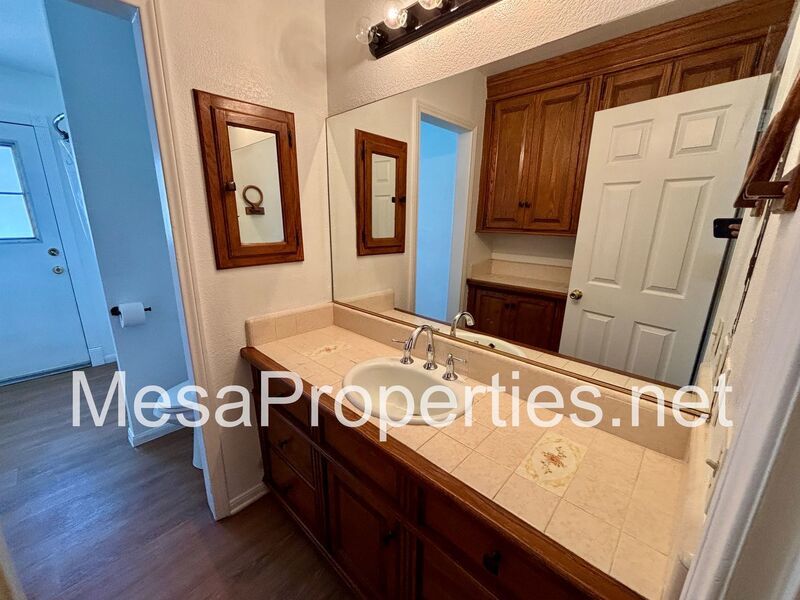 Well Maintained 3BR Ranch Home with Pool in Riverside property image