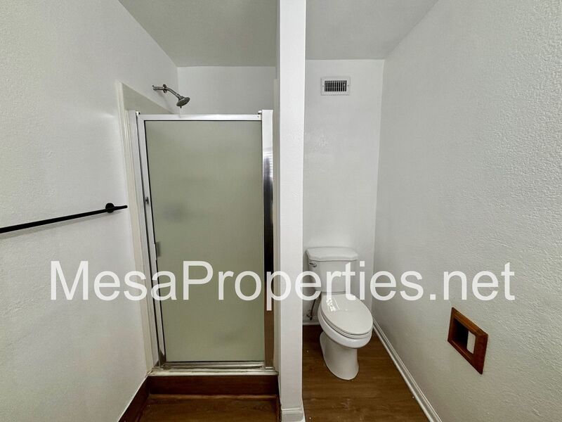 Well Maintained 3BR Ranch Home with Pool in Riverside property image