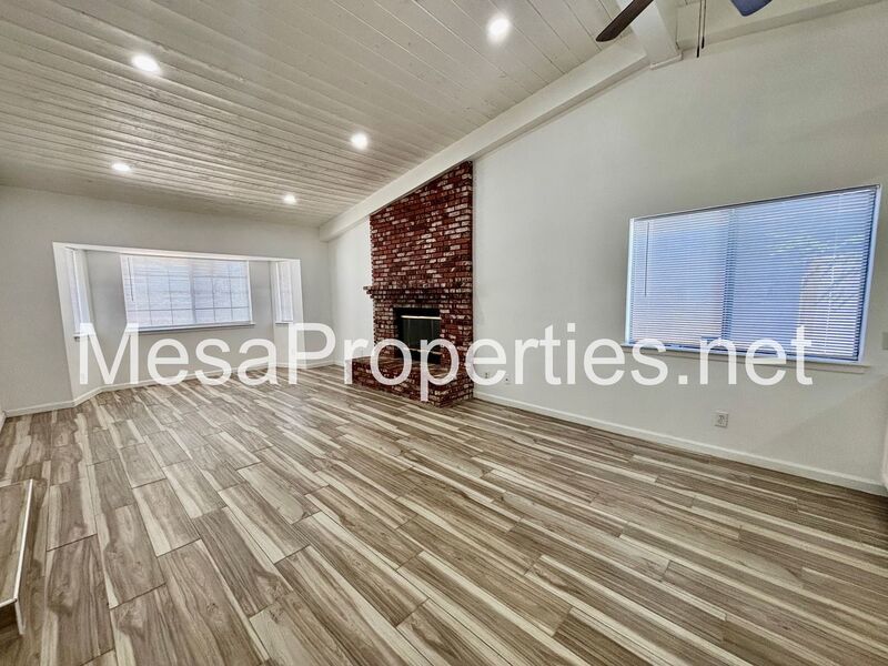 Welcome to this spacious and well-maintained 3 bedroom, 2-bathroom home with a bonus room! property image
