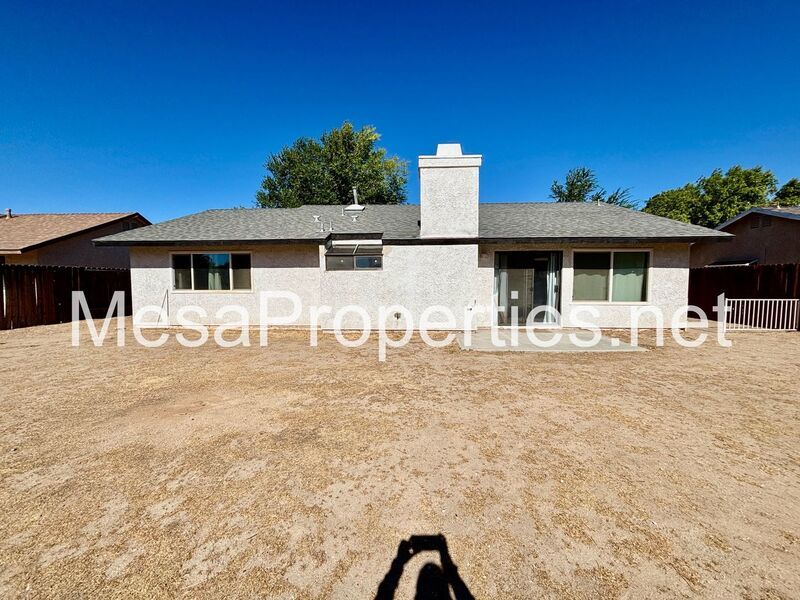 Beautiful 3 Bed 2 Bath Home in Victorville! property image