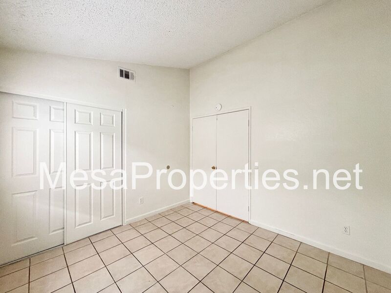 3 Bedroom 2 Bathroom Home In Victorville! property image