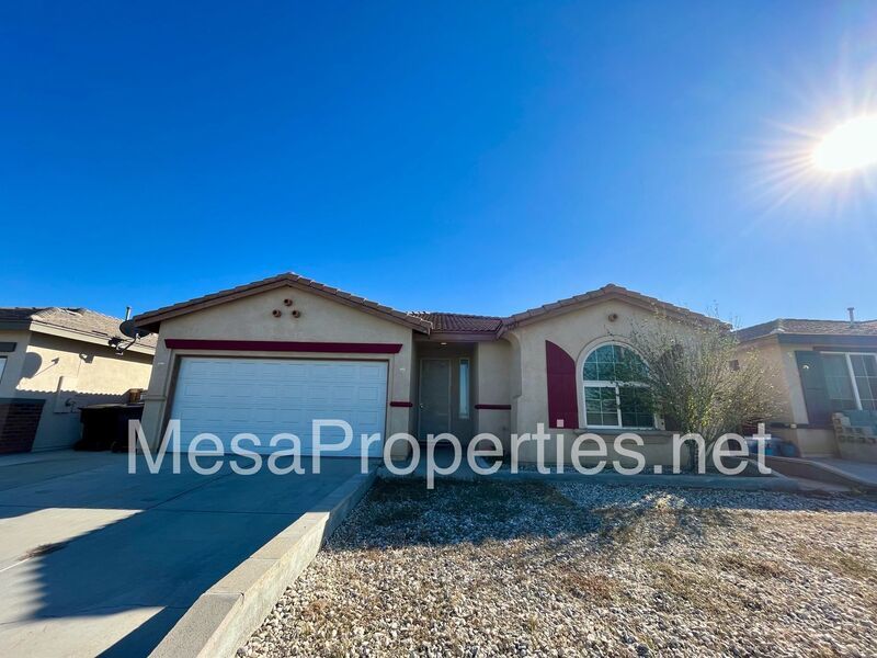 3 Bedroom 2 Bath in Victorville! property image