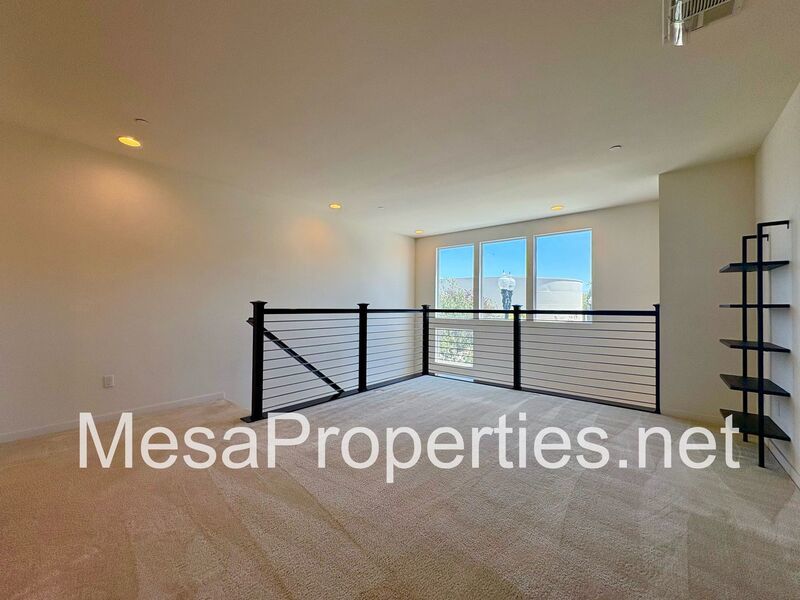 Charming 2 Bed 2.5 Bath Townhome in Montclair property image