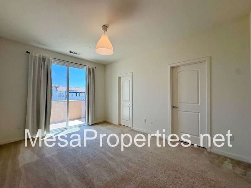 Charming 2 Bed 2.5 Bath Townhome in Montclair property image