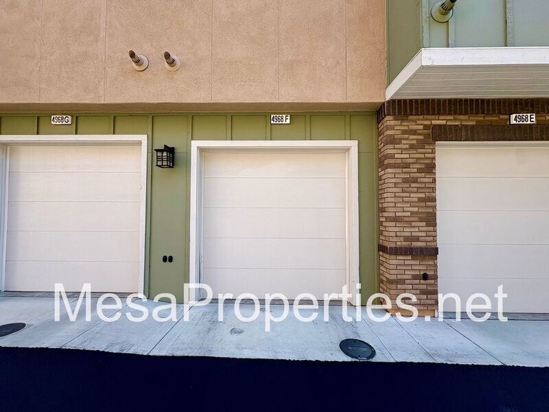 Charming 2 Bed 2.5 Bath Townhome in Montclair property image