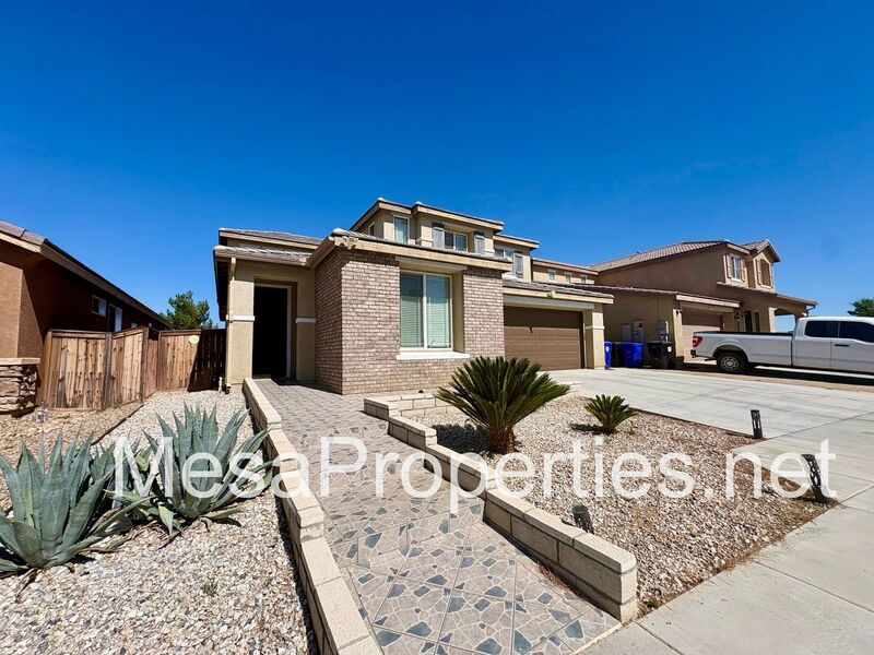 NEW CARPET! 5 Bed 3 Bath Home in Victorville property image