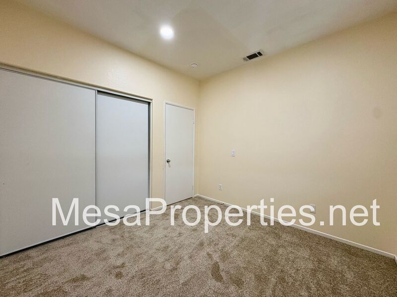 NEW CARPET! 5 Bed 3 Bath Home in Victorville property image