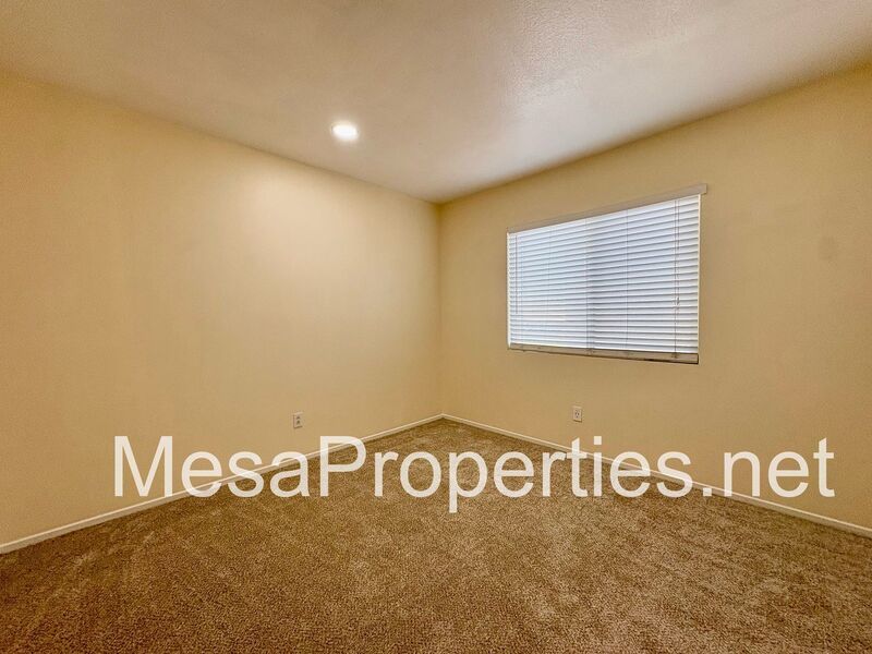 NEW CARPET! 5 Bed 3 Bath Home in Victorville property image