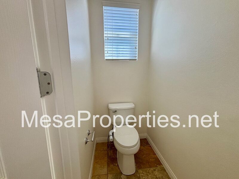 Beautiful 5 Bedroom / 4 Bathroom Home in Rancho Cucamonga! property image