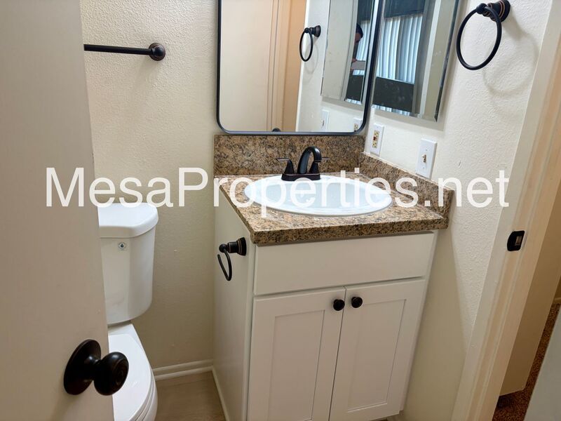 Move-In Ready 2 bed, 1 bath Townhome in Upland! property image