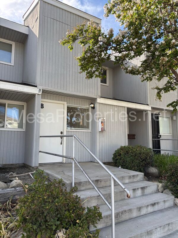 Welcome to your perfect two-story apartment home w/ 2 car garage! This Upland gem offers 2 bedrooms and 1.5 baths. property image
