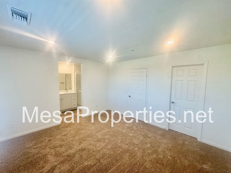 Beautiful 3 Bedroom Home In Ontario Ranch! property image