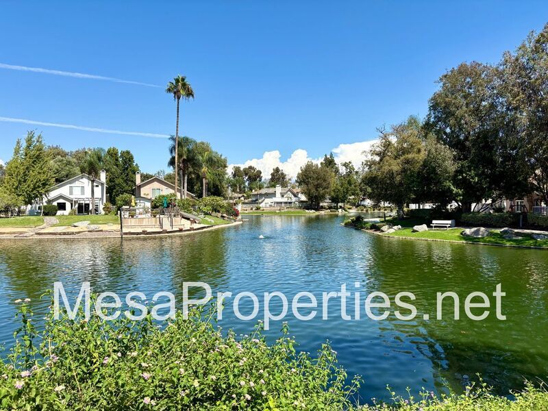 Gorgeous, Updated Move-In Ready 2 bed/1.5 ba Condo in Portofino at Creekside in Ontario! property image