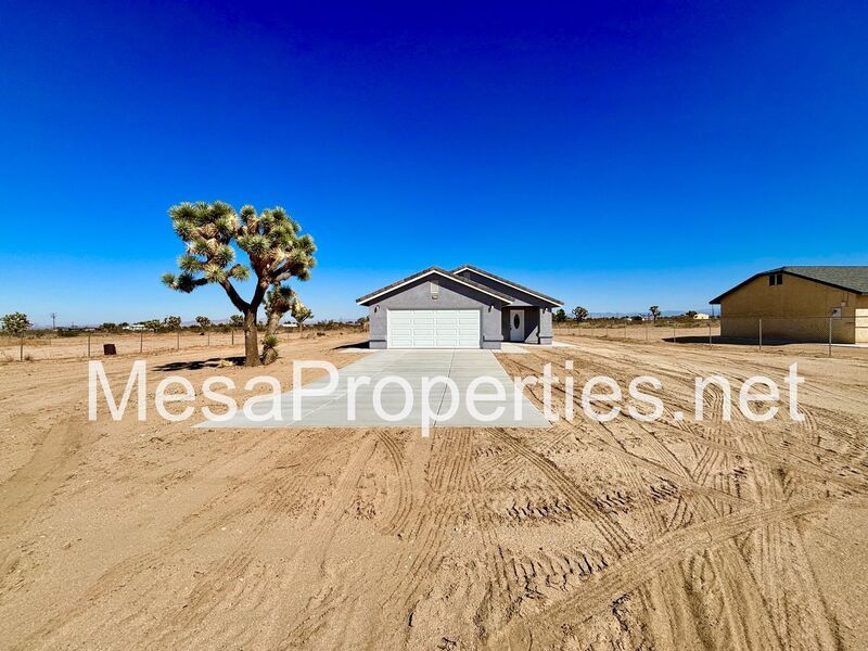 Brand New Build 3 Bed 2 Bath Home in Phelan property image