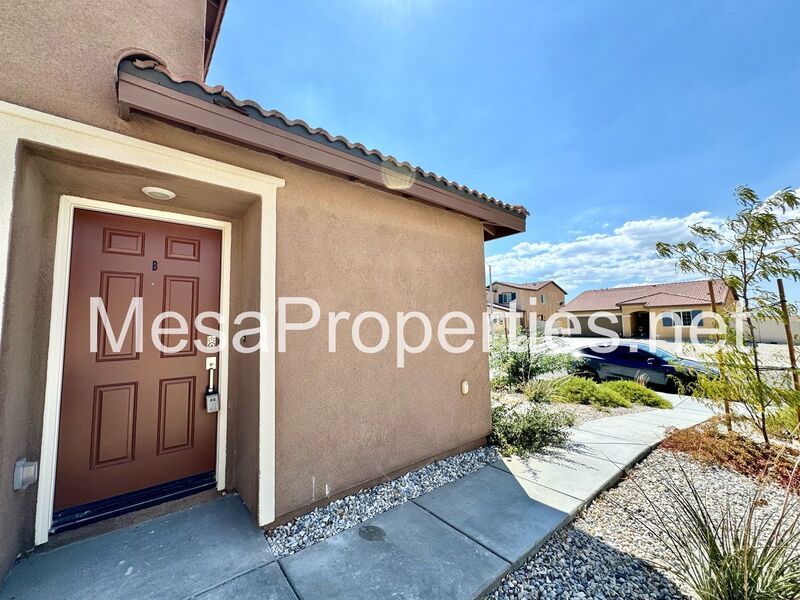 1 Bed/1 Bathroom Apt. and Solar Panels in Adelanto! property image