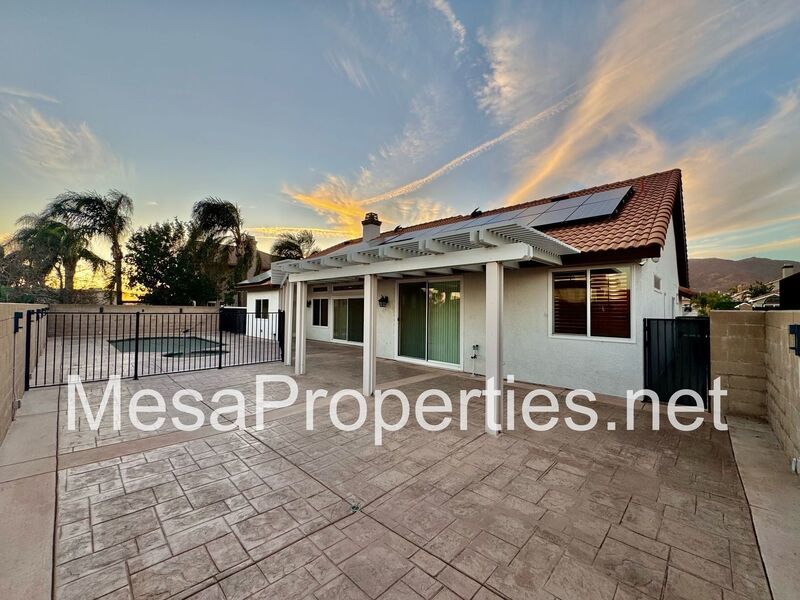 Beautiful 4 Bedroom, 2.5 Bathroom Home in Rialto! property image