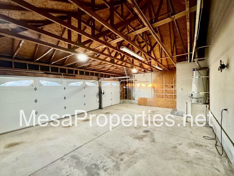 Beautiful 4 Bedroom, 2.5 Bathroom Home in Rialto! property image