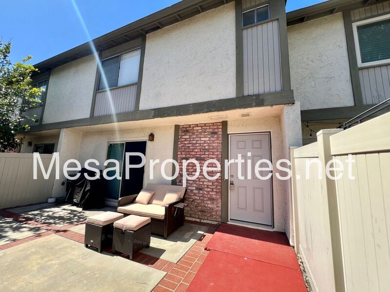 Beautiful 3 bed/2.5 bath townhome ready for immediate move-in! property image