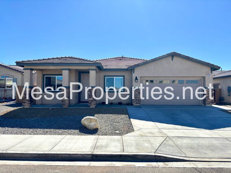 4 Bedroom 3 Bathroom Home in Victorville! property image