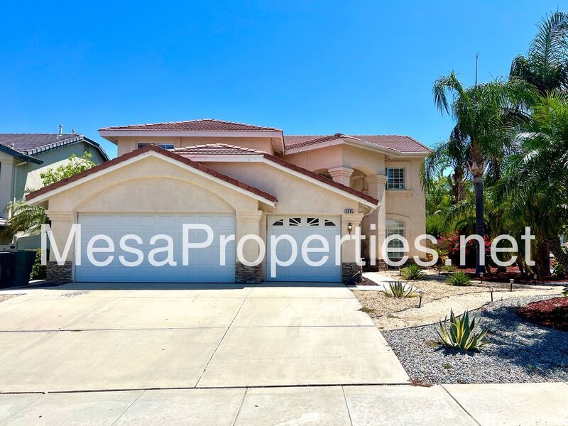 Stunning 4 Bed 3 Bath + Bonus Room Home in Corona property image