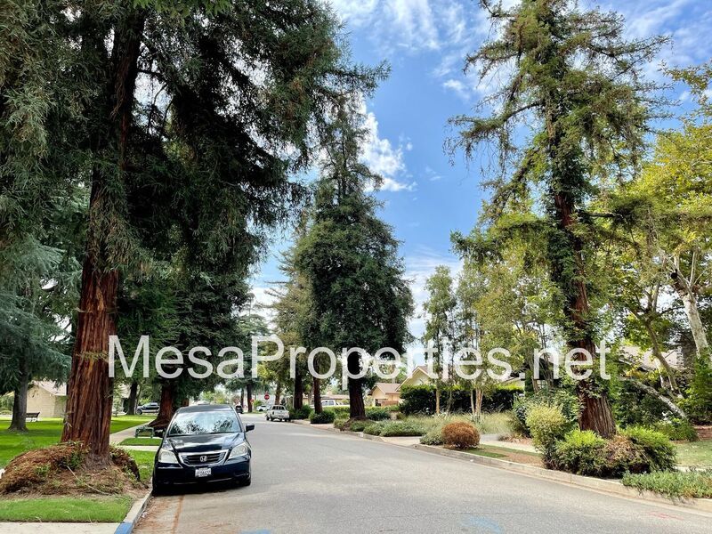 Spacious La Verne Home with Large Lot, Solar & Covered Patio property image